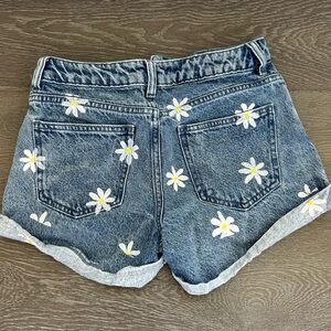 Pacsun Daisy Floral Painted Eco Denim Mom Shorts Size 24